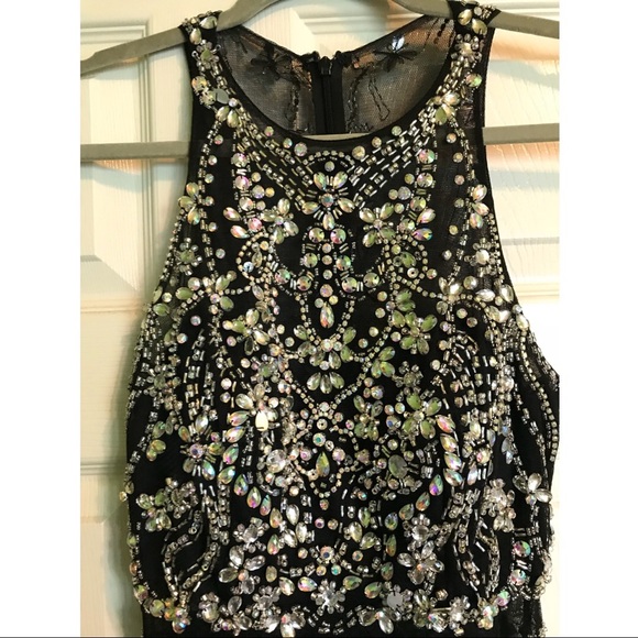 Worn once! No more events to attend in it!! - Picture 7 of 8